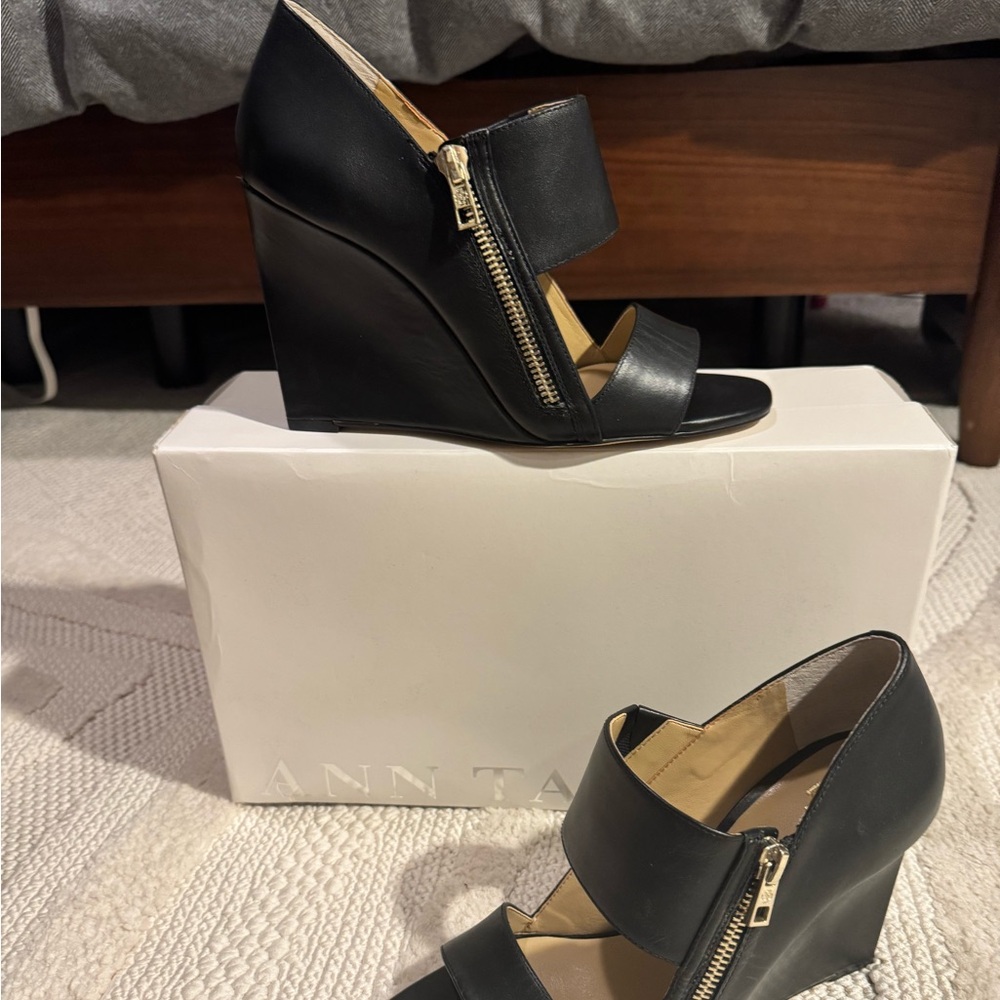 Ann Taylor Wedges
